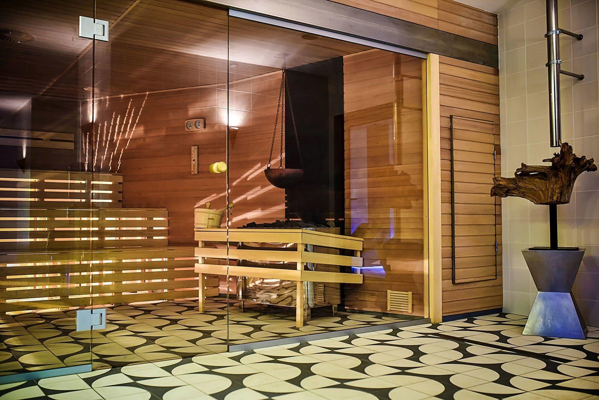Diune Resort By Zdrojowa Kolobrzeg Exterior photo A Finnish sauna